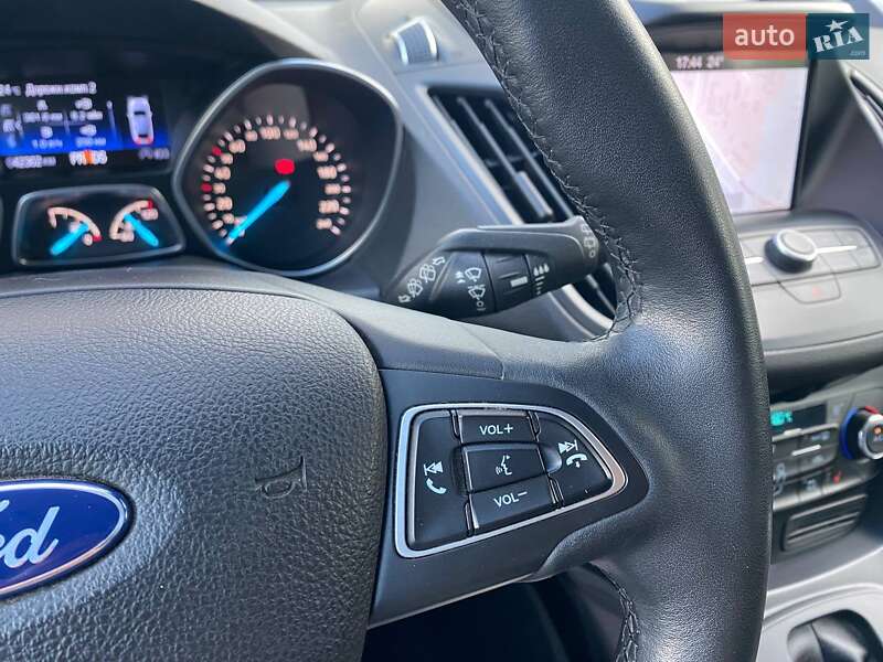 Внедорожник / Кроссовер Ford Kuga 2019 в Одессе