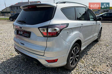 Внедорожник / Кроссовер Ford Kuga 2018 в 
