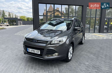 Внедорожник / Кроссовер Ford Kuga 2016 в 