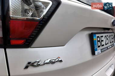 Внедорожник / Кроссовер Ford Kuga 2019 в 