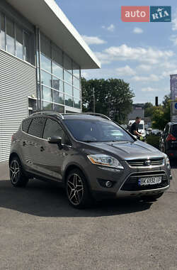 Позашляховик / Кросовер Ford Kuga 2012 в Рівному