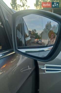 Внедорожник / Кроссовер Ford Kuga 2013 в 