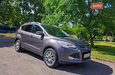 Позашляховик / Кросовер Ford Kuga 2014 в 