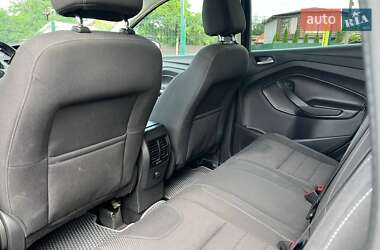 Внедорожник / Кроссовер Ford Kuga 2013 в 