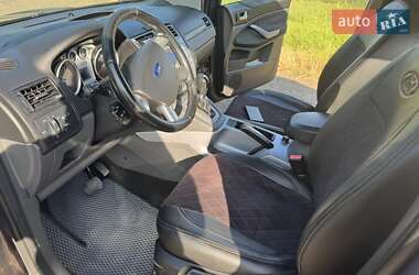 Внедорожник / Кроссовер Ford Kuga 2012 в 