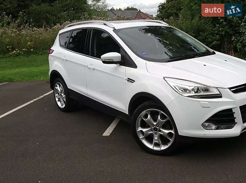 Ford Kuga 2014