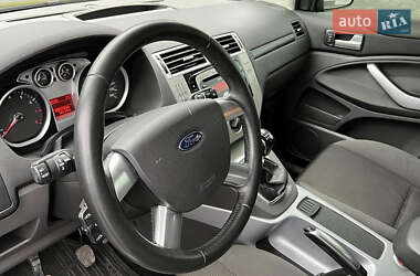 Внедорожник / Кроссовер Ford Kuga 2011 в 