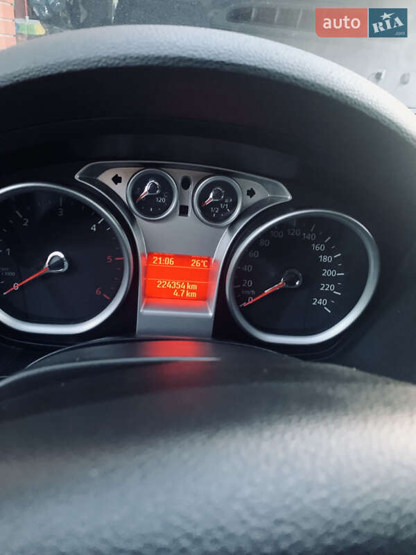 Внедорожник / Кроссовер Ford Kuga 2009 в Хмельницком