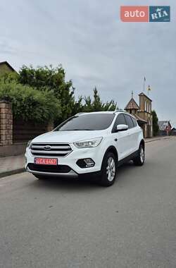 Внедорожник / Кроссовер Ford Kuga 2017 в Житомире