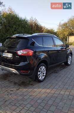 Внедорожник / Кроссовер Ford Kuga 2012 в 