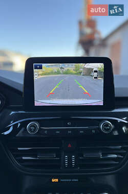 Внедорожник / Кроссовер Ford Kuga 2020 в 