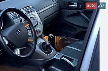 Позашляховик / Кросовер Ford Kuga 2011 в 