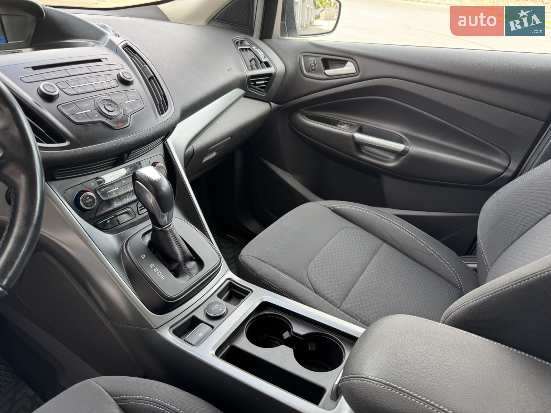 2017 Ford Kuga - мініатюра 32