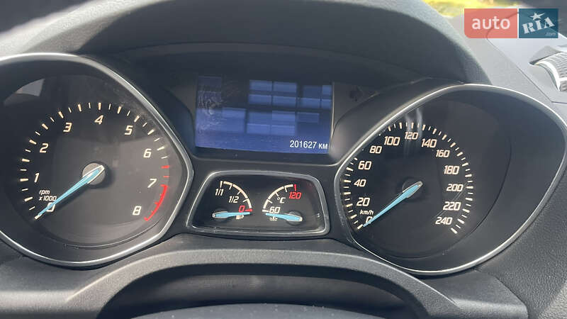 Позашляховик / Кросовер Ford Kuga 2013 в Бучі