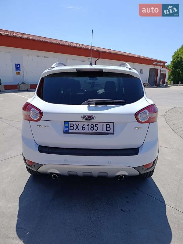 Внедорожник / Кроссовер Ford Kuga 2010 в Волочиске