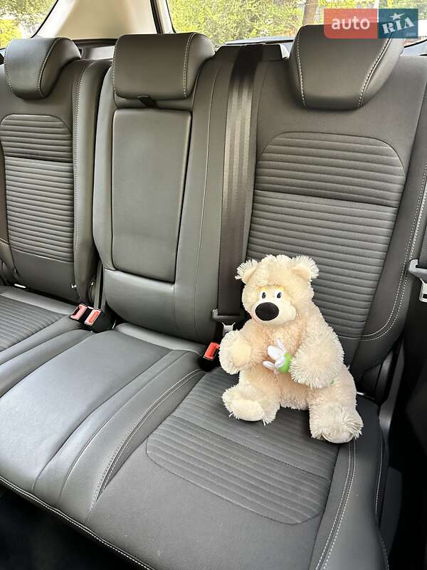 Внедорожник / Кроссовер Ford Kuga 2019 в Днепре