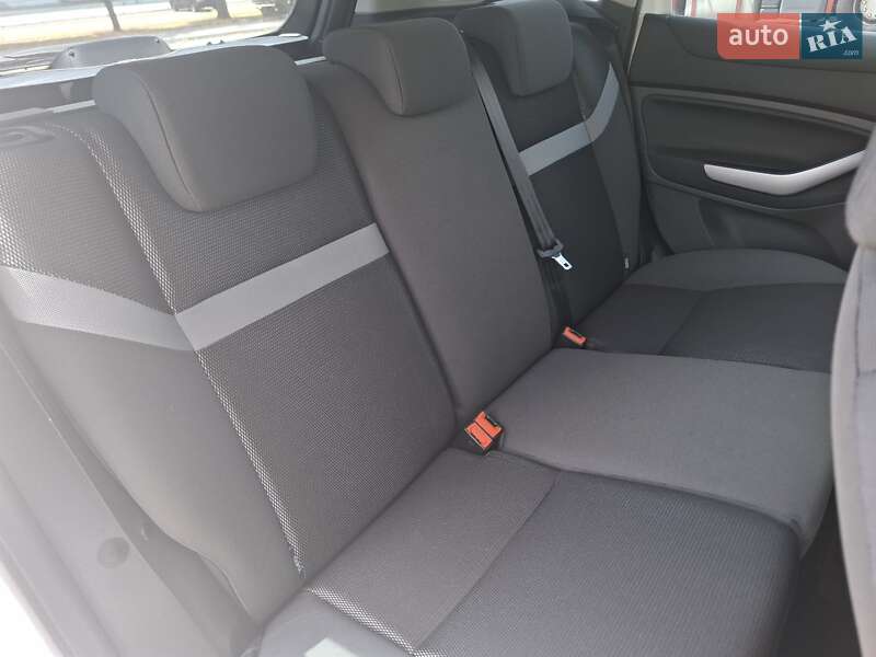 Внедорожник / Кроссовер Ford Kuga 2012 в Черкассах