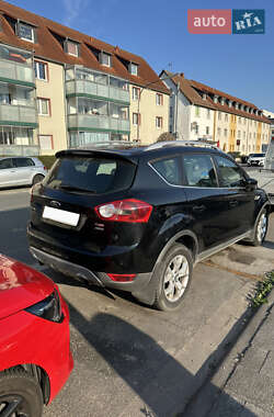Внедорожник / Кроссовер Ford Kuga 2010 в 