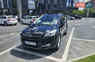 Внедорожник / Кроссовер Ford Kuga 2013 в 