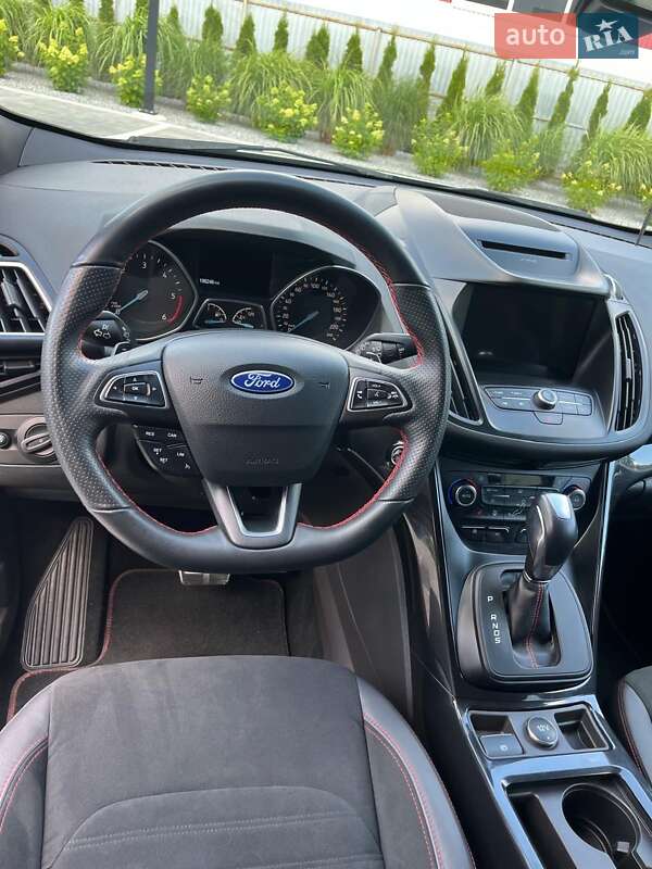 Внедорожник / Кроссовер Ford Kuga 2019 в Луцке