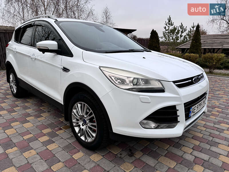 Внедорожник / Кроссовер Ford Kuga 2013 в Павлограде