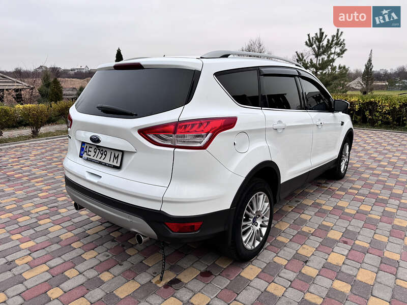 Внедорожник / Кроссовер Ford Kuga 2013 в Павлограде