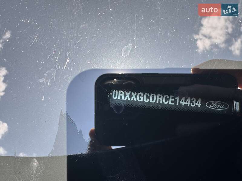 Позашляховик / Кросовер Ford Kuga 2012 в Чернівцях