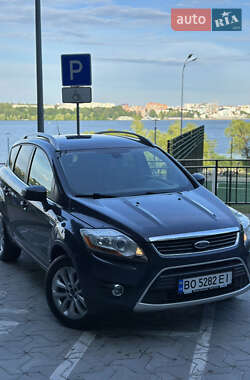 Позашляховик / Кросовер Ford Kuga 2011 в 