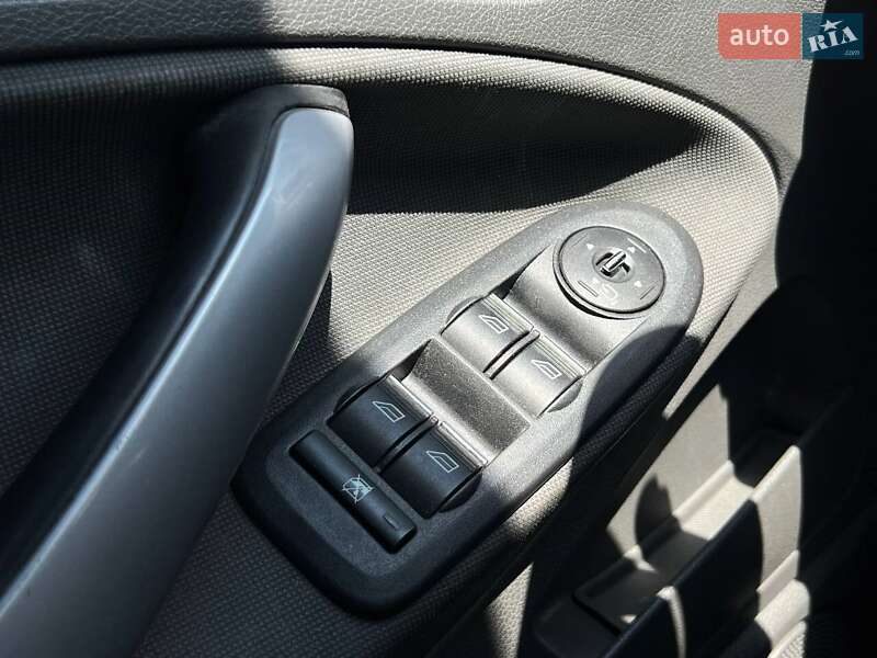 Внедорожник / Кроссовер Ford Kuga 2010 в Киеве