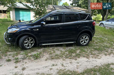 Позашляховик / Кросовер Ford Kuga 2012 в 