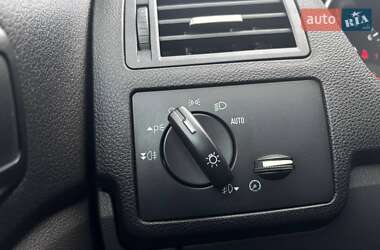 Внедорожник / Кроссовер Ford Kuga 2012 в 