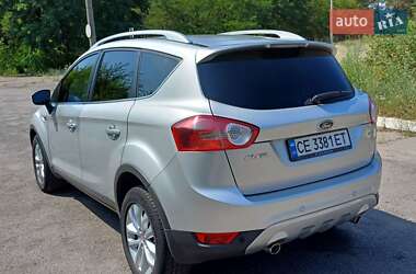 Внедорожник / Кроссовер Ford Kuga 2010 в 