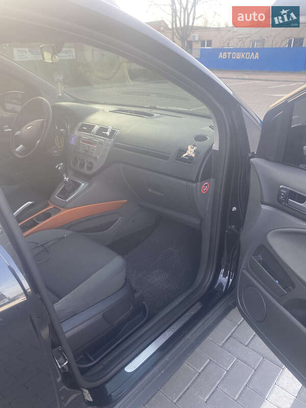 Внедорожник / Кроссовер Ford Kuga 2008 в Ужгороде