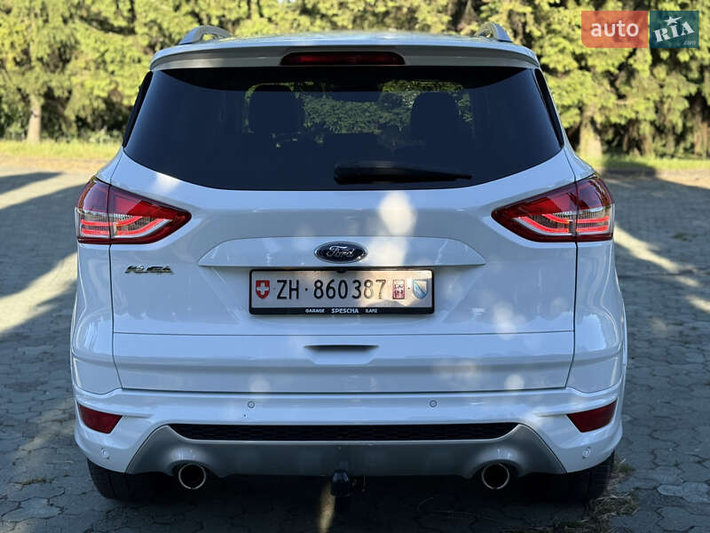 Внедорожник / Кроссовер Ford Kuga 2015 в Дубно