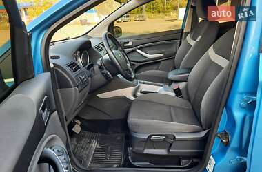 Внедорожник / Кроссовер Ford Kuga 2010 в 