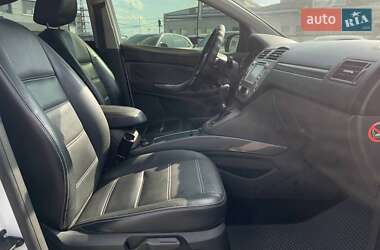 Внедорожник / Кроссовер Ford Kuga 2012 в 