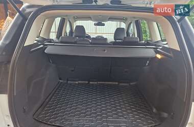 Внедорожник / Кроссовер Ford Kuga 2019 в 