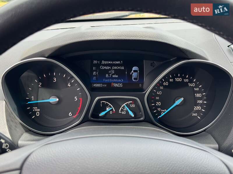 Позашляховик / Кросовер Ford Kuga 2019 в Києві