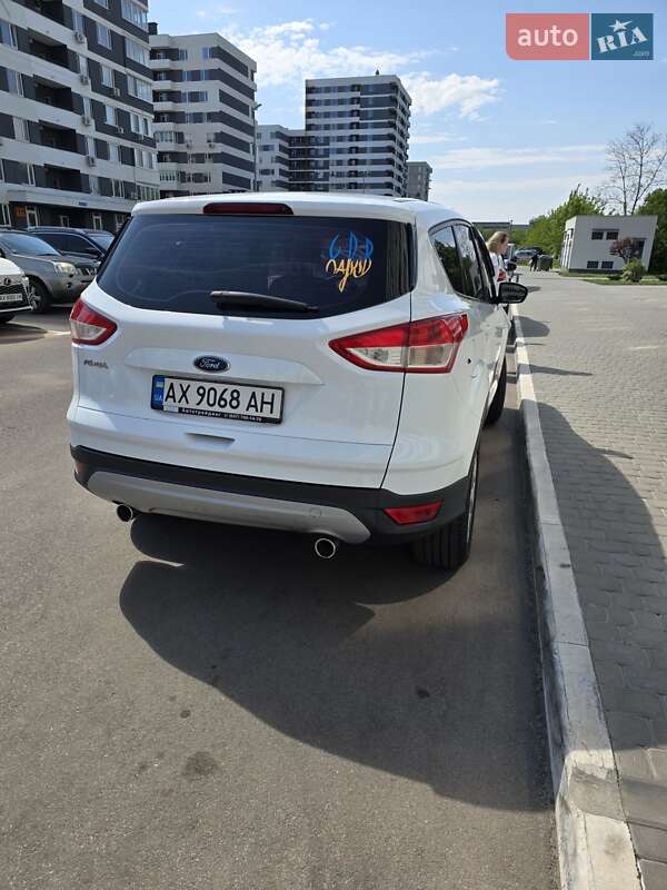 Внедорожник / Кроссовер Ford Kuga 2015 в Харькове