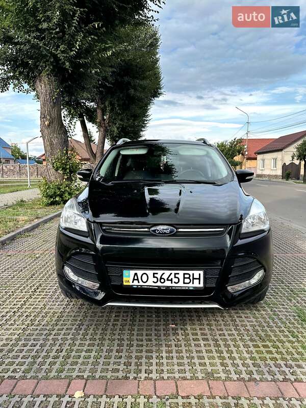 Внедорожник / Кроссовер Ford Kuga 2014 в Мукачево