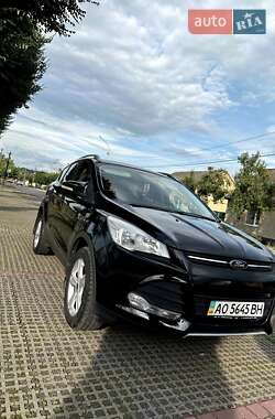 Внедорожник / Кроссовер Ford Kuga 2014 в 
