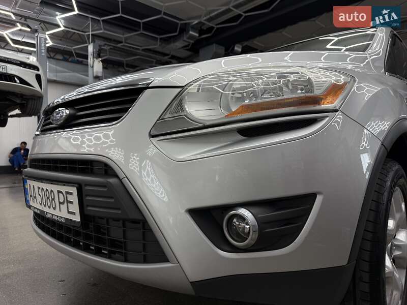 Ford Kuga 2011
