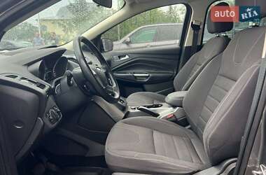 Внедорожник / Кроссовер Ford Kuga 2013 в 