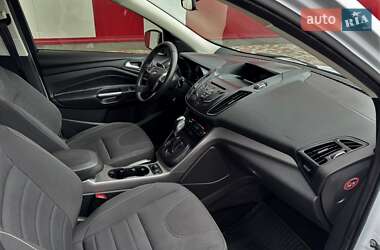 Внедорожник / Кроссовер Ford Kuga 2013 в 