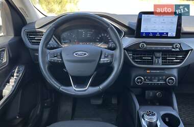 Внедорожник / Кроссовер Ford Kuga 2020 в 