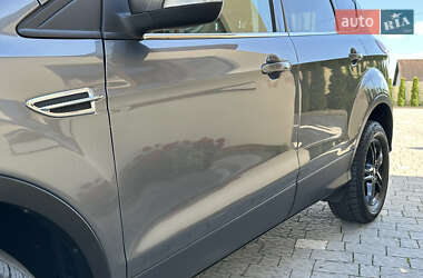 Внедорожник / Кроссовер Ford Kuga 2013 в 