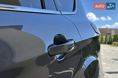 Внедорожник / Кроссовер Ford Kuga 2013 в 