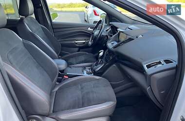 Внедорожник / Кроссовер Ford Kuga 2018 в 