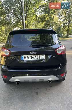 Внедорожник / Кроссовер Ford Kuga 2010 в 