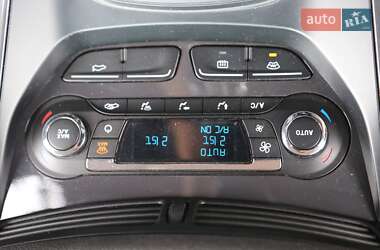 Внедорожник / Кроссовер Ford Kuga 2013 в 